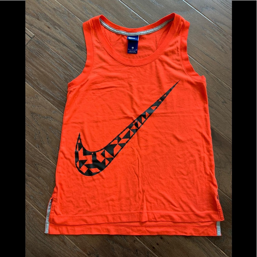 Nike tank top